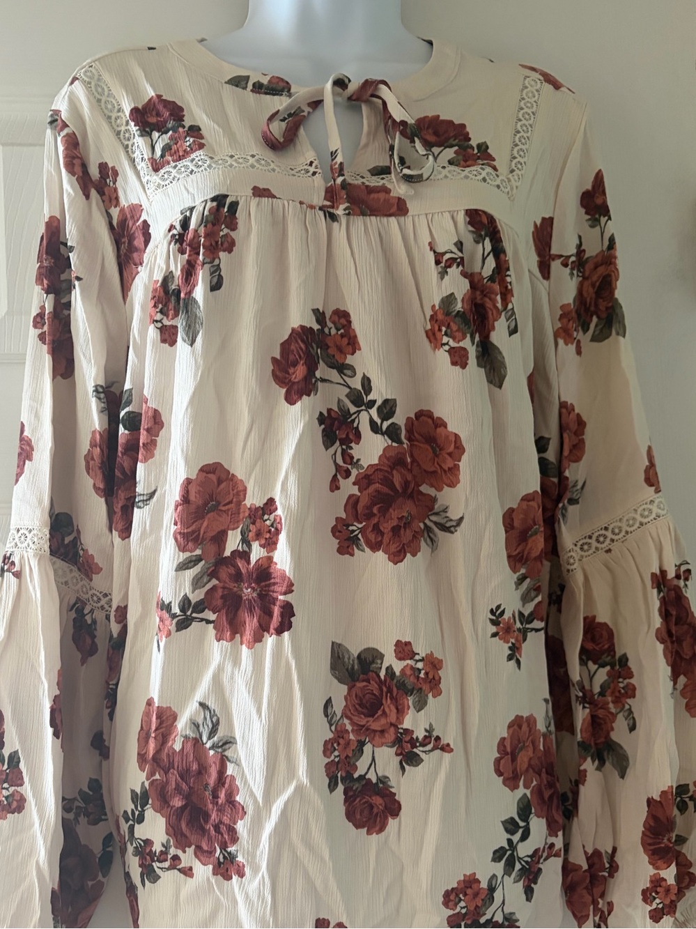 torrid Cream Floral Peasant Tunic with Tie Neck